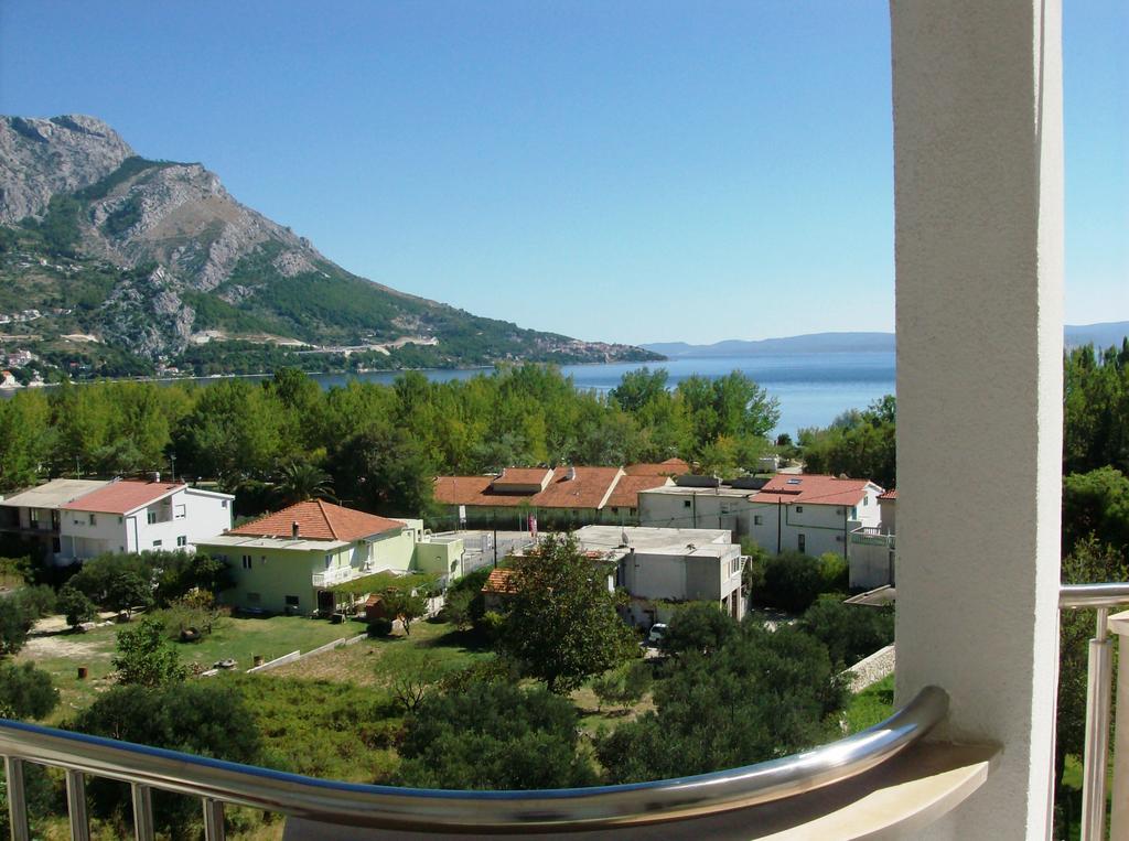 Apartments Ivka Omiš Dış mekan fotoğraf