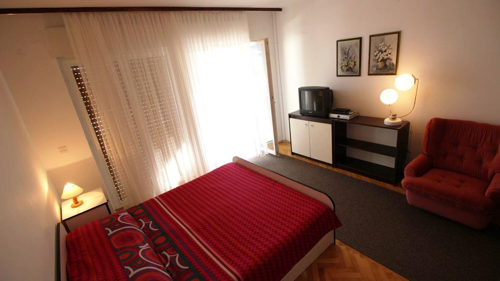 Apartments Ivka Omiš Dış mekan fotoğraf