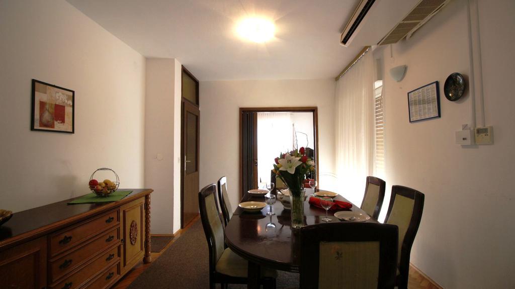 Apartments Ivka Omiš Dış mekan fotoğraf